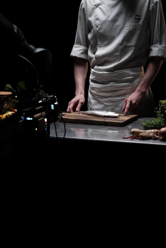 "The chef's kiss - A cooking tale" "The chef's kiss - A cooking tale"