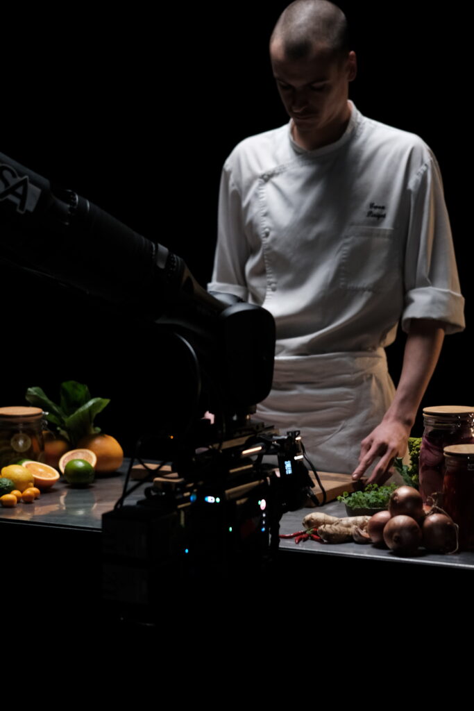 DSCF0592 "The chef's kiss - A cooking tale"